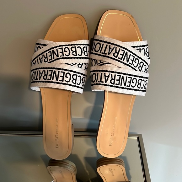 BCBG Generation sandals - Picture 1 of 2